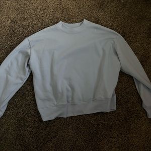 light blue crewneck size L
